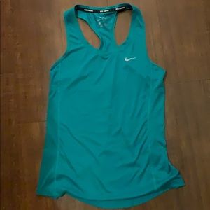 NIKE DRI FIT SM TANK
